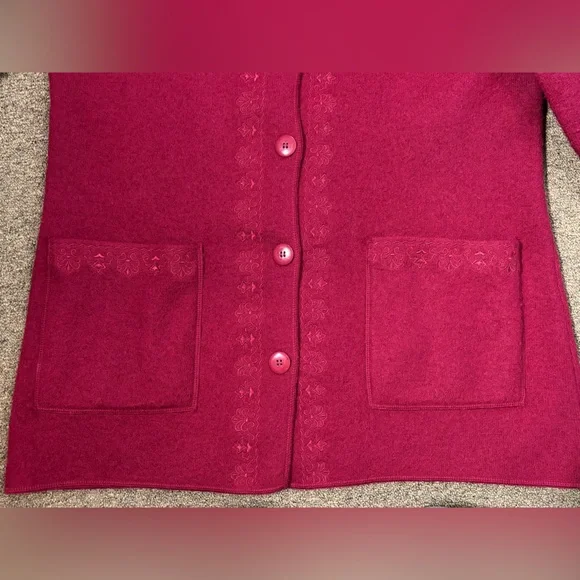 Deep Red -Cardigan Sweater/CAR COAT Size L- GREAT FOR HOLIDAYS-holiday-core - Picture 8 of 12